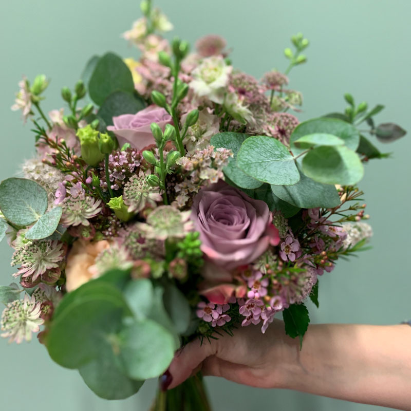 Blumen Hübner - Werkstücke Hochzeit - Brautstrauß lila